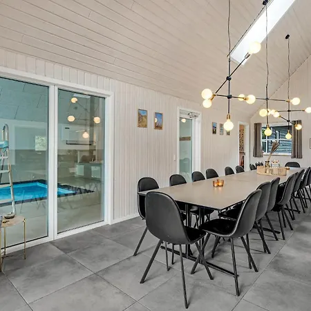 12 Bedroom Beautiful In Blåvand