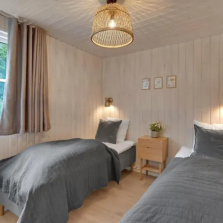 12 Bedroom Beautiful In *