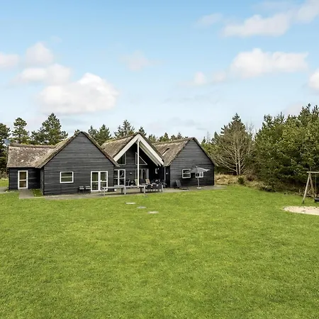 Semesterbostad 12 Bedroom Beautiful In *