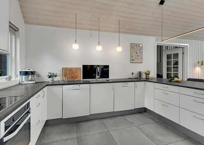 12 Bedroom Beautiful In *