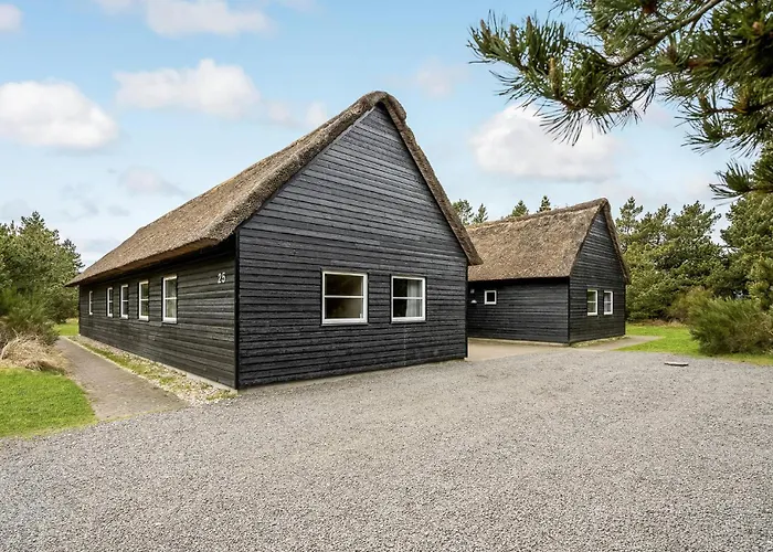 Semesterbostad 12 Bedroom Beautiful In