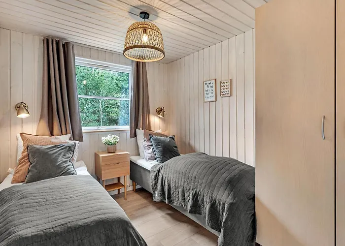 Semesterbostad 12 Bedroom Beautiful In *