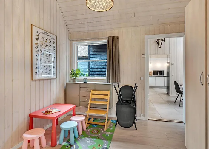 Semesterbostad 12 Bedroom Beautiful In *